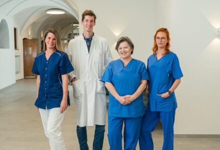 Chefarzt Dr med Frederik Goette und Team Medicum Bad Aibling Fachbereich Haematologie Onkologie